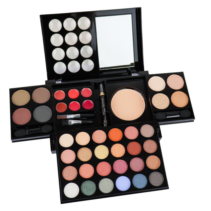 Chrixtina Rocca Beautiful You Bling On Makeup Kit