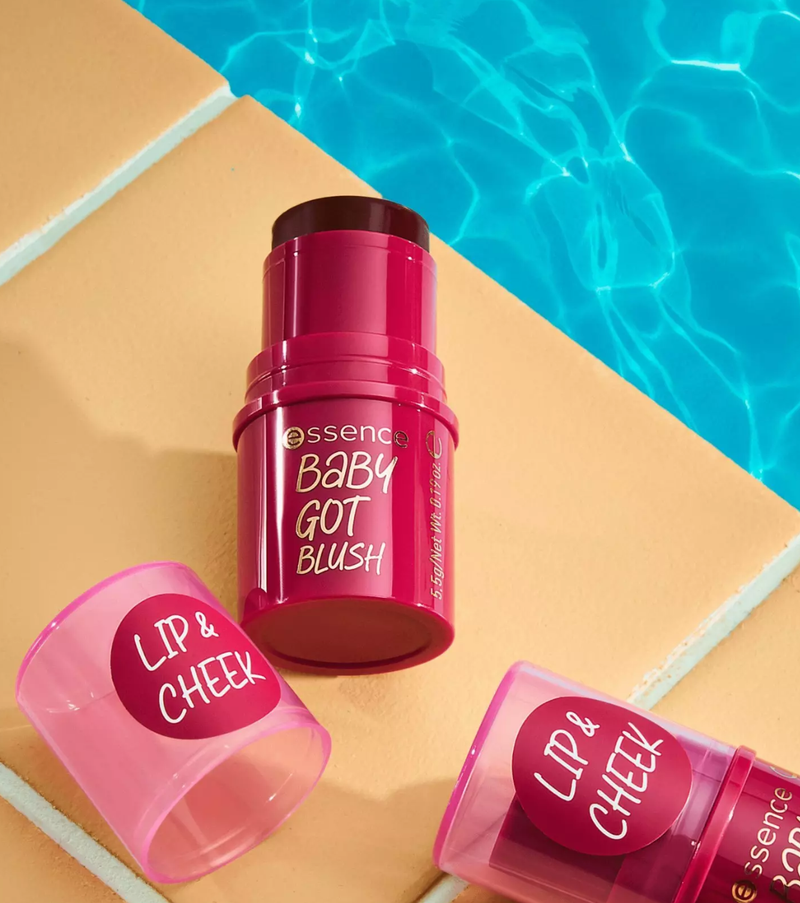 Essence Baby Got Blush Stick